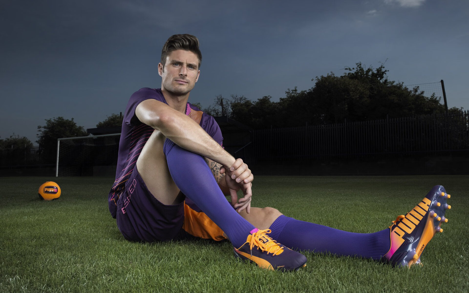 惨败!佛罗伦萨阵脚再乱,保级受挫,佛罗伦萨足球