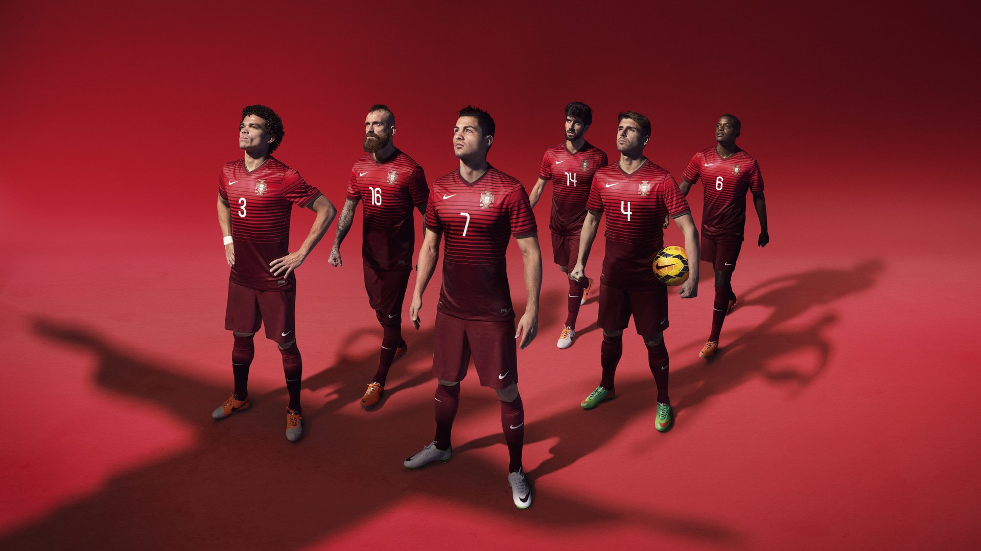 塞维利亚豪取连胜，争夺西甲前列